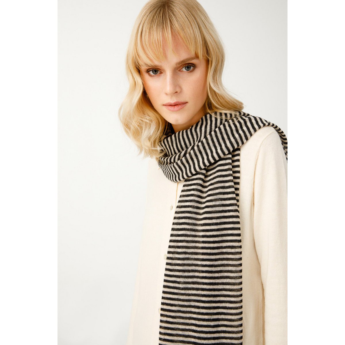 EPHESUS SCARF BLACK-BEIGE