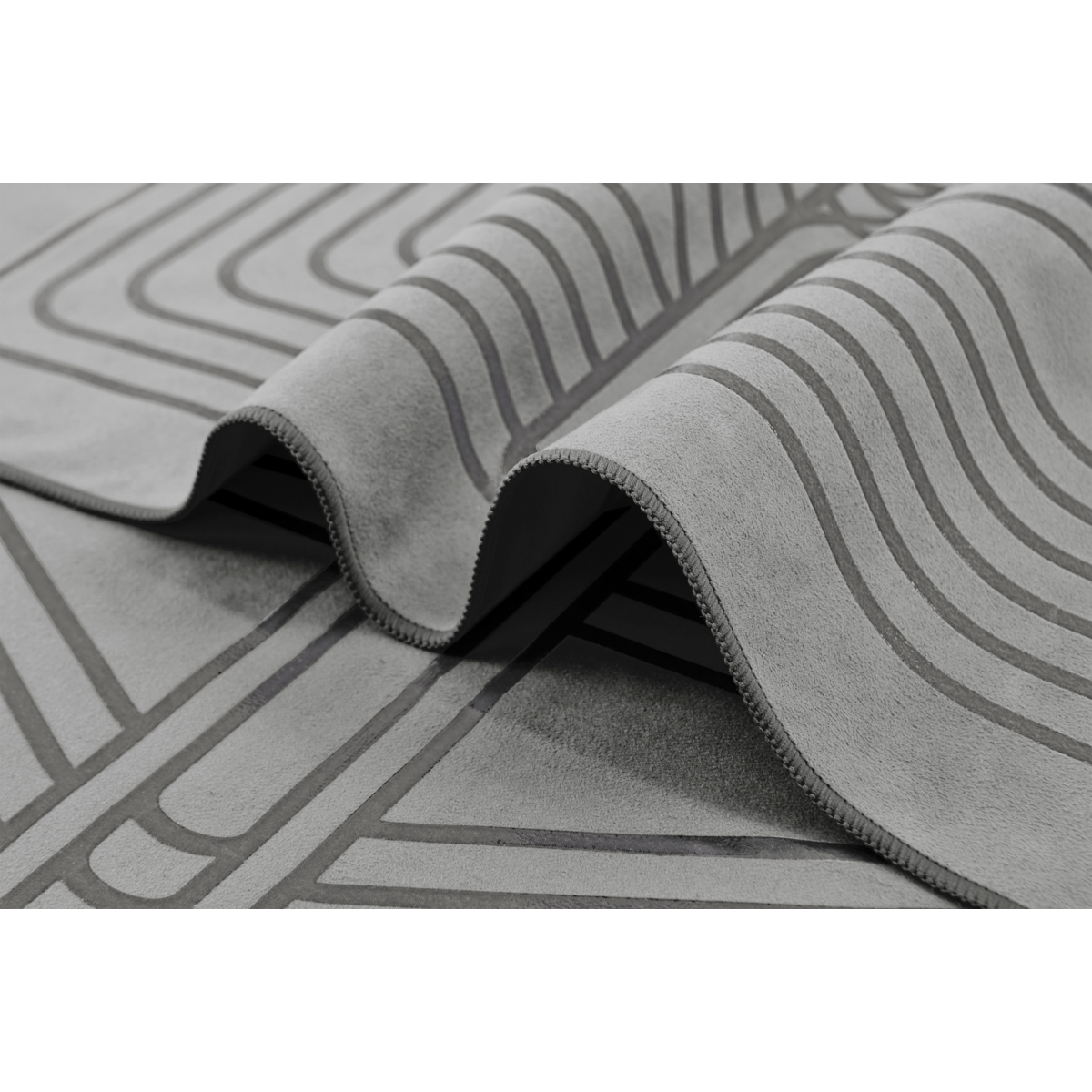 Gecko Warrior Yoga Towel - Moon Grey