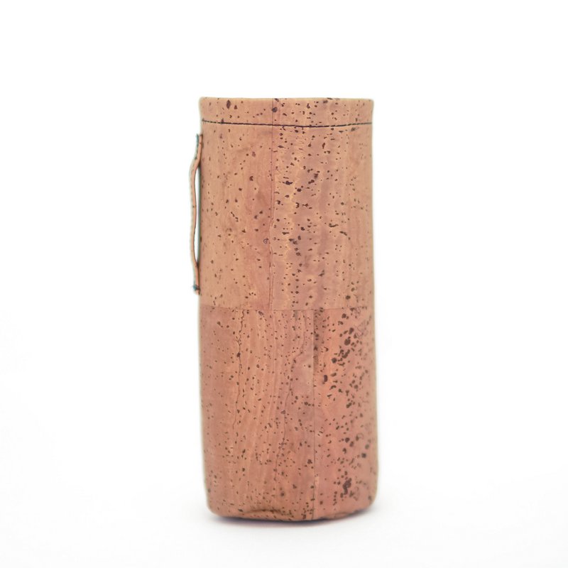 Natural cork cover