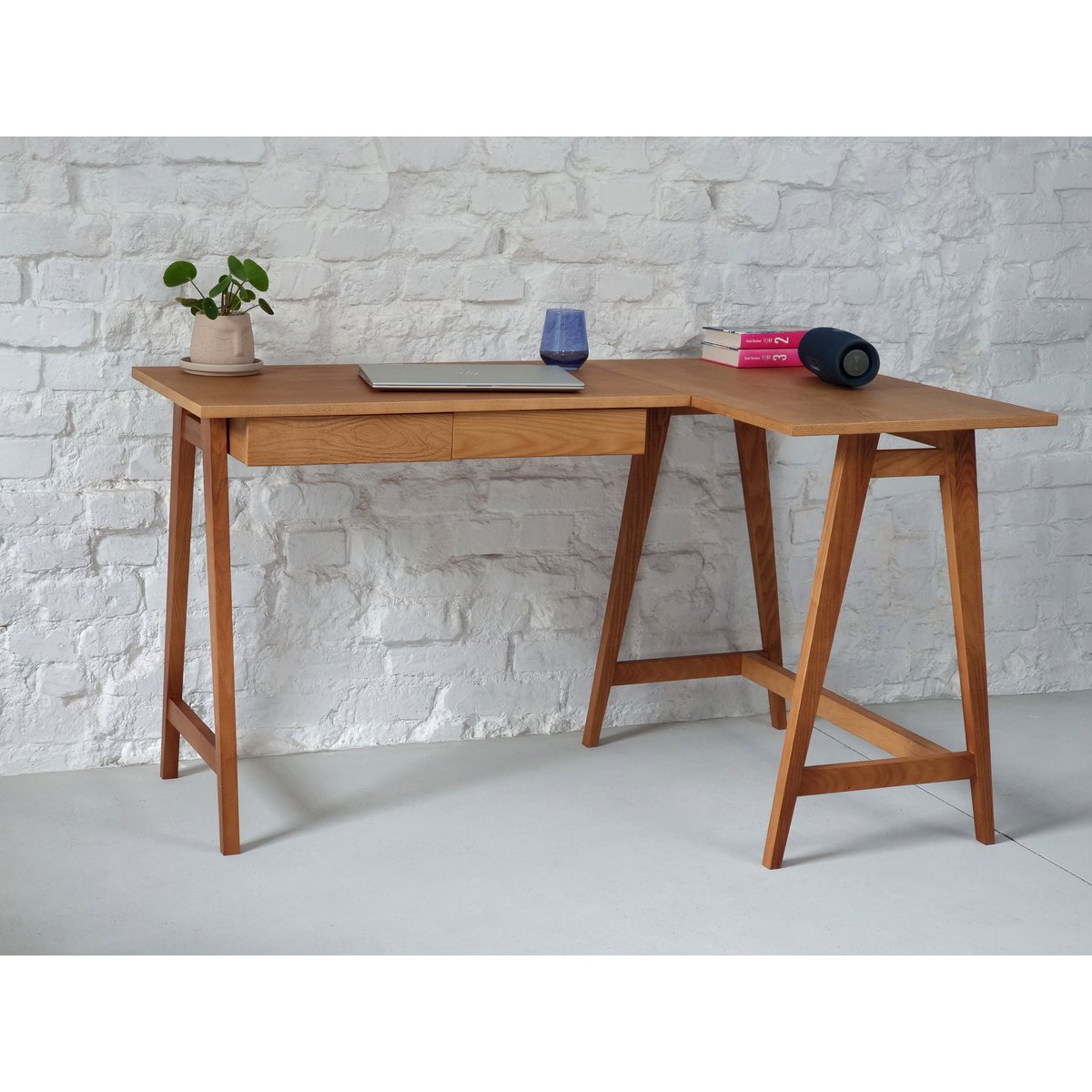 LUKA Ashwood L-Shaped Desk Left/Right Handed