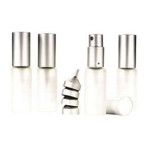 Zerstäuber 10 ml Milchglas mit Trichter