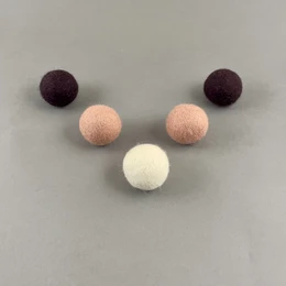 5 Kattenwolbollen