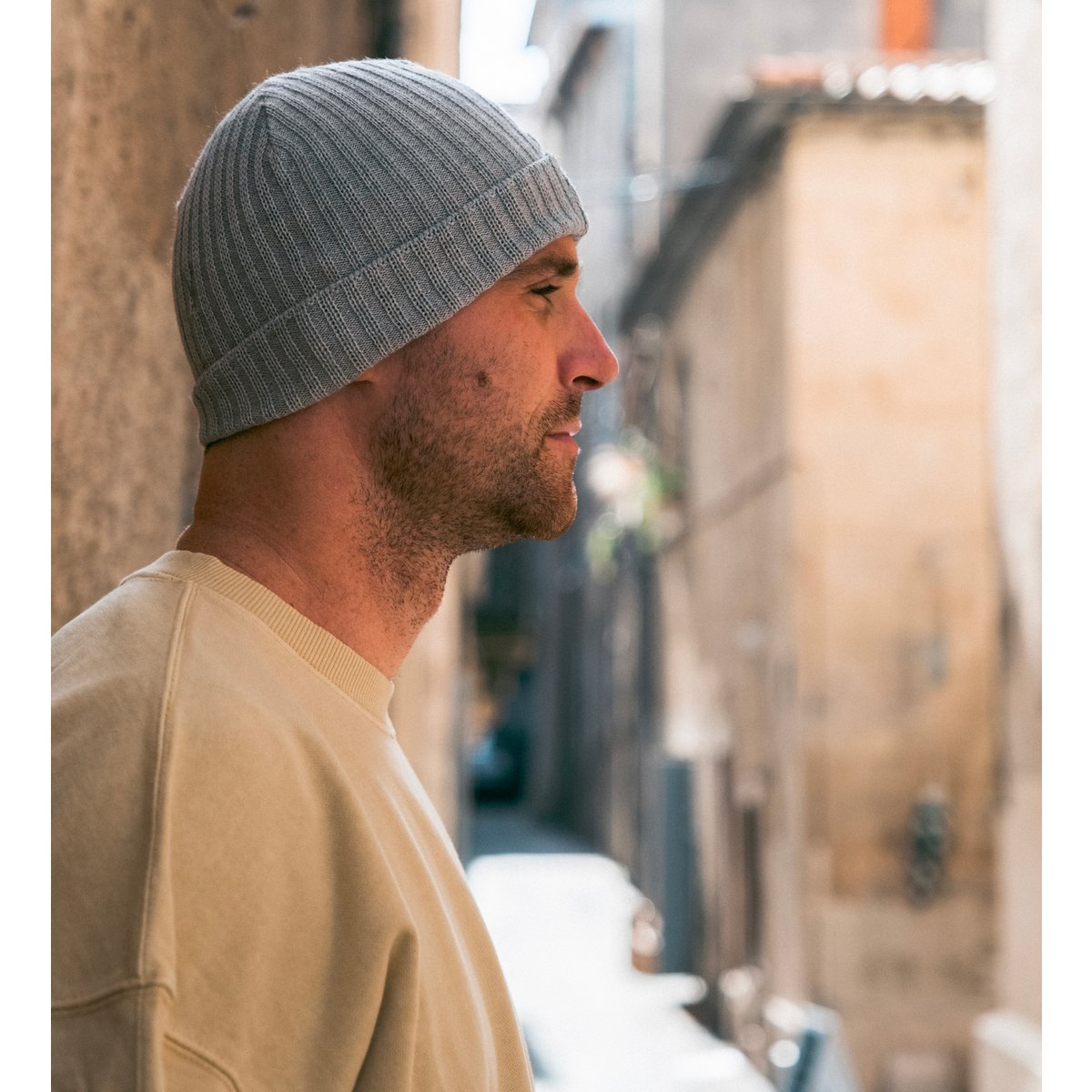 Gray wool and acrylic beanie