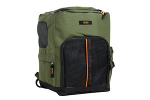 Pet carrier backbag