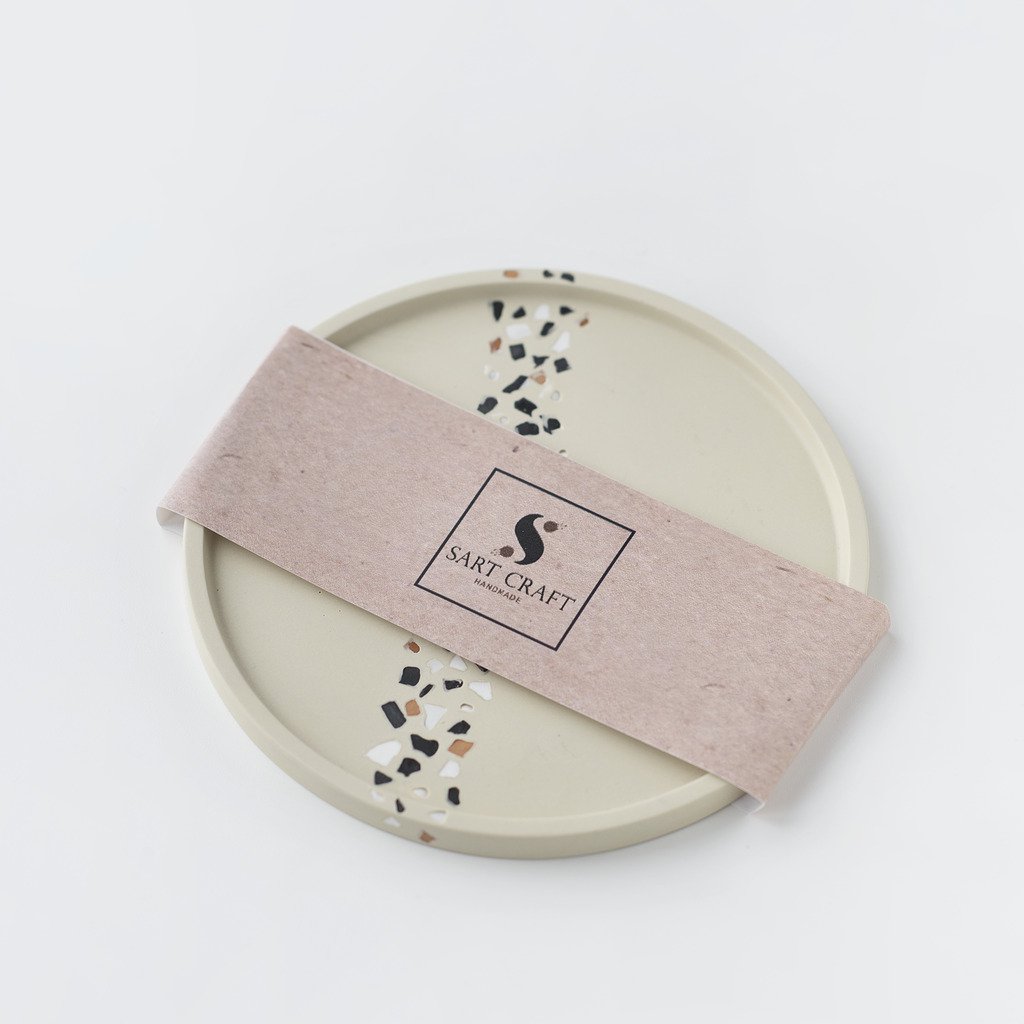 Jesmonite Beige / Terrazzo Vein Round Trinket Tray
