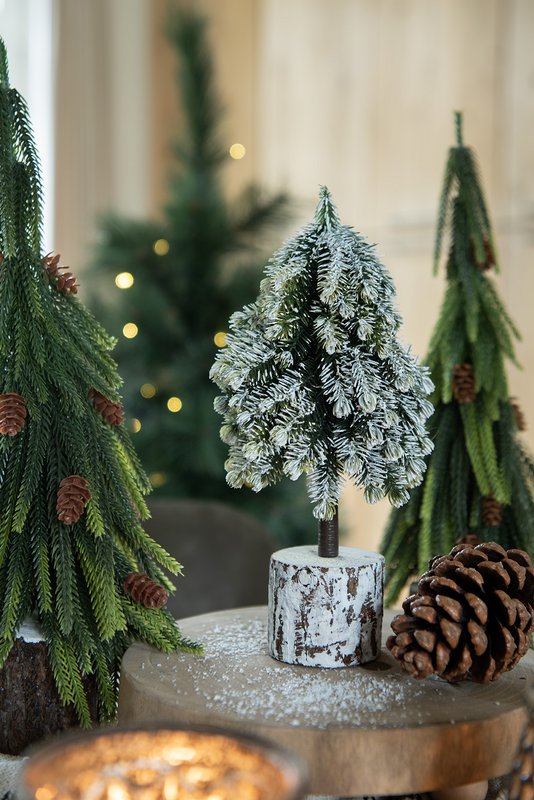 Kerstdecoratie Kerstboom 11x11x25 cm Groen Kunststof