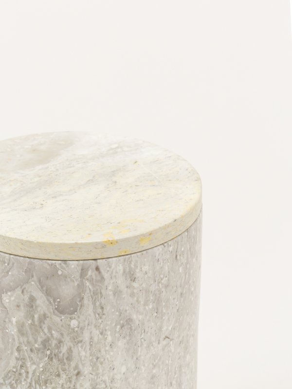 Medium cylindrical box in stone with natural stone lid
