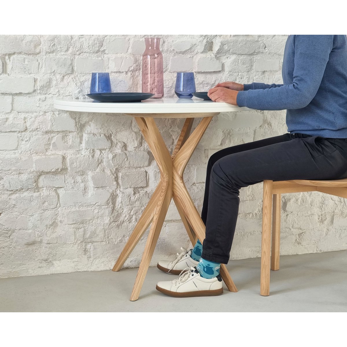 Halve maan uitschuifbare tafel Jubi diverse kleuren verkrijgbaar