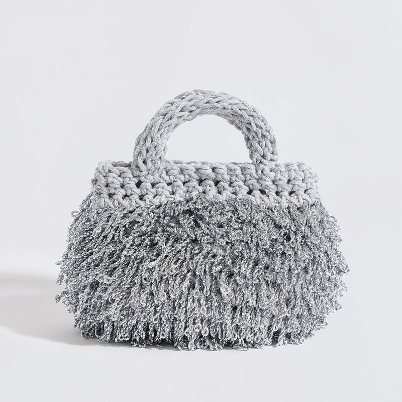 “Pebble metallic” crochet clutch with crossbody strap silver