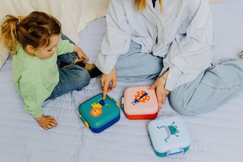 Rikko Lunchbox for Kids with 2 Removable Snack Boxes