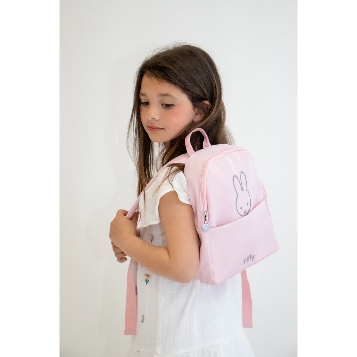 Sac à dos enfant Miffy Rose - Rentrée scolaire ©Mercis Bv