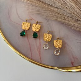 Lacrima - boucles d'oreilles accrochées au laiton Dut avec 18 carats plaqués d'or