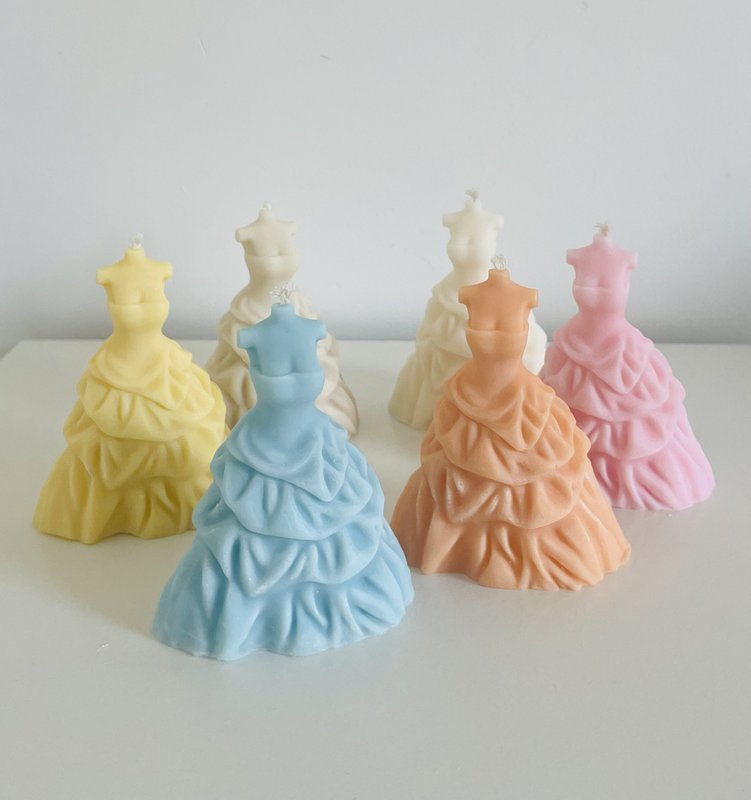 Håndhældt stearinlys ''Ballroom Dress''
