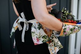 Ladies Apron With Ruffles, Poly-cotton Mix, Printed | Flower Big
