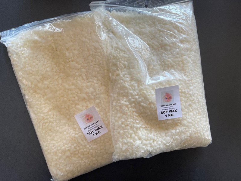 Soy wax in granules