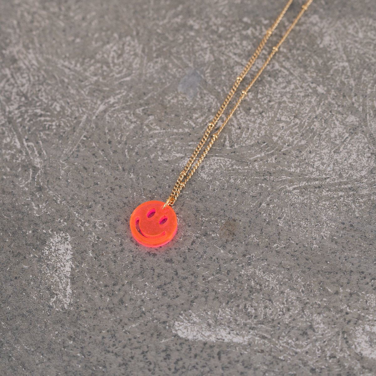 Halskette Lume Charms | Lächeln Sie Neonrosagold