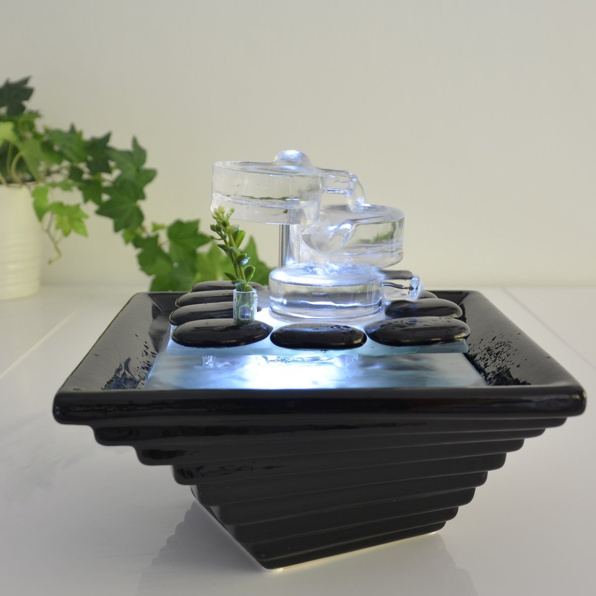 Fontana da Interno - Himalaya - Linea Crystal in Vetro e Ceramica - Decorazione Meditazione - Luce Bianca - Idea Regalo Decorativa