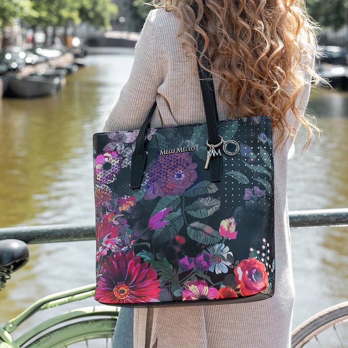 Melli Mello Rock & Rose Shopper