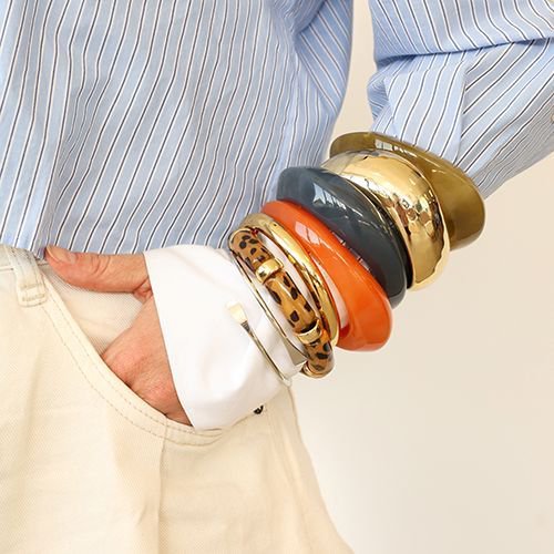 Resin armband leopard