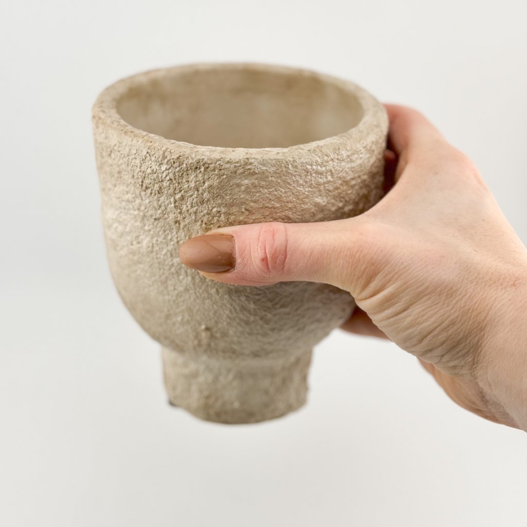 Earthenware flower pot beige