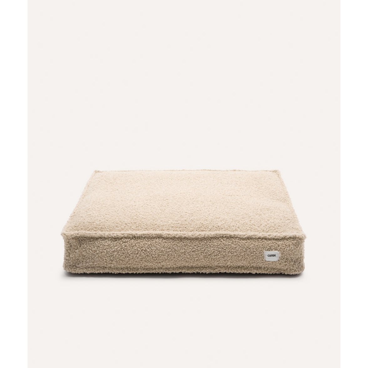 Beige Sheepskin Dog Bed, Cuadra