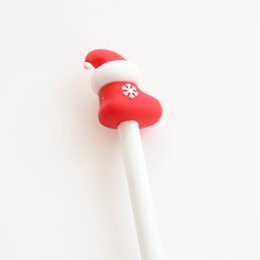 Display of 60 Christmas pens