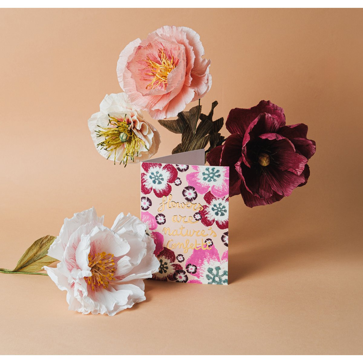 Wenskaart - Flowers are nature's confetti