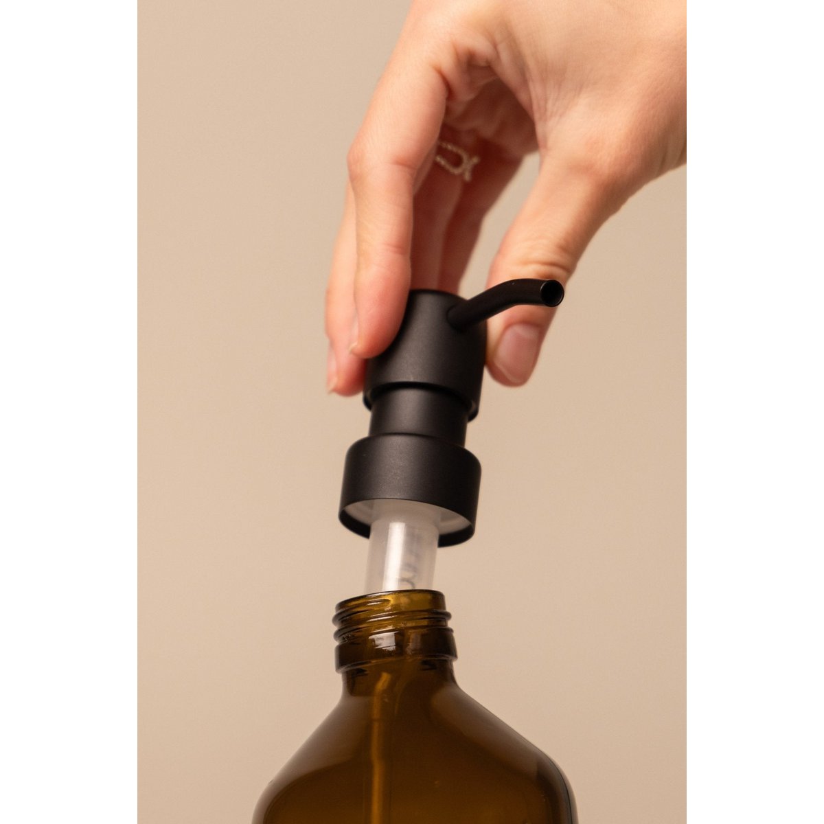 Stainless steel pump dispenser