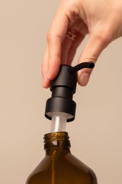 Stainless steel pump dispenser