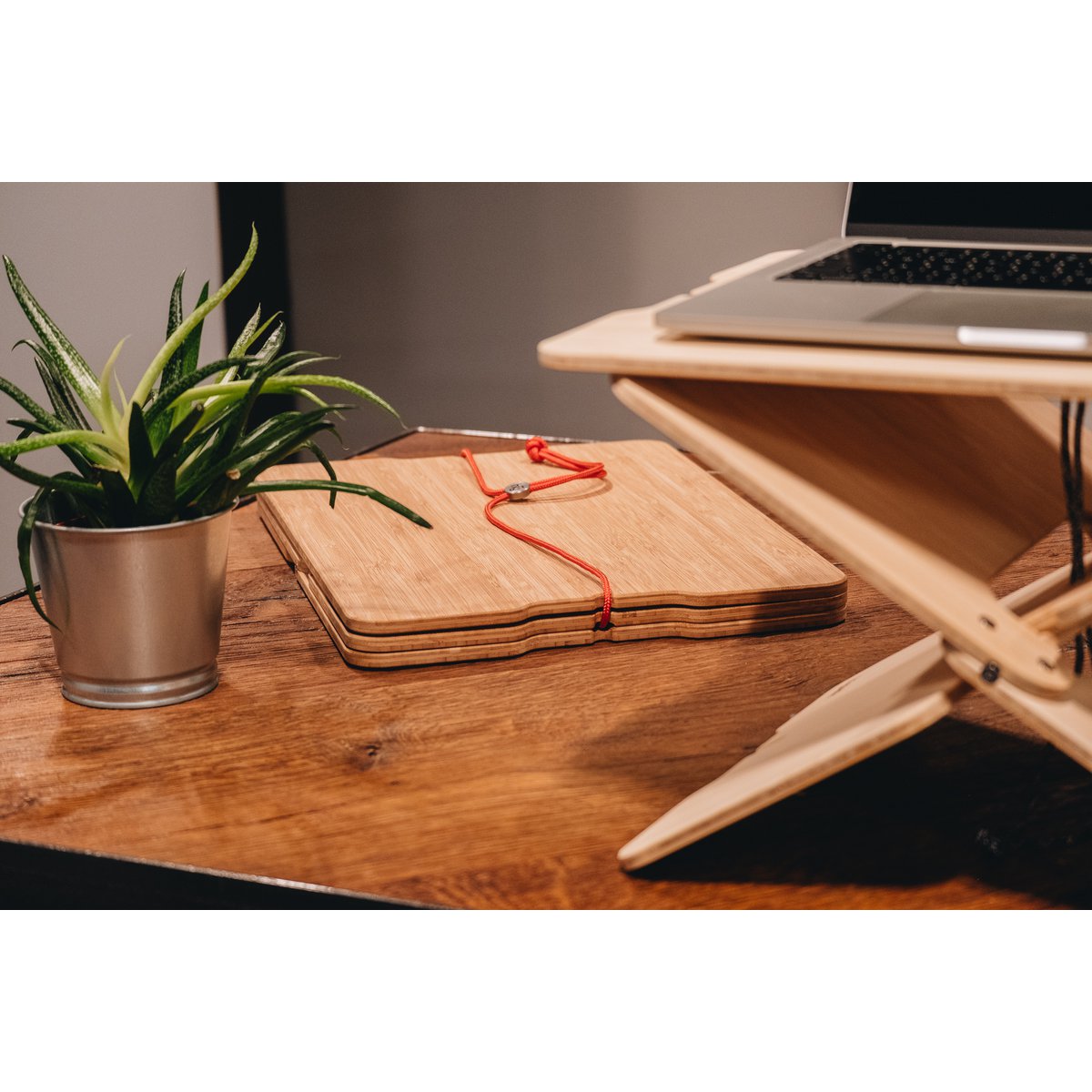 Convertitore da scrivania in piedi - hydesk