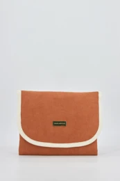 Realizzato con fasciatoio Love Fabric CW301