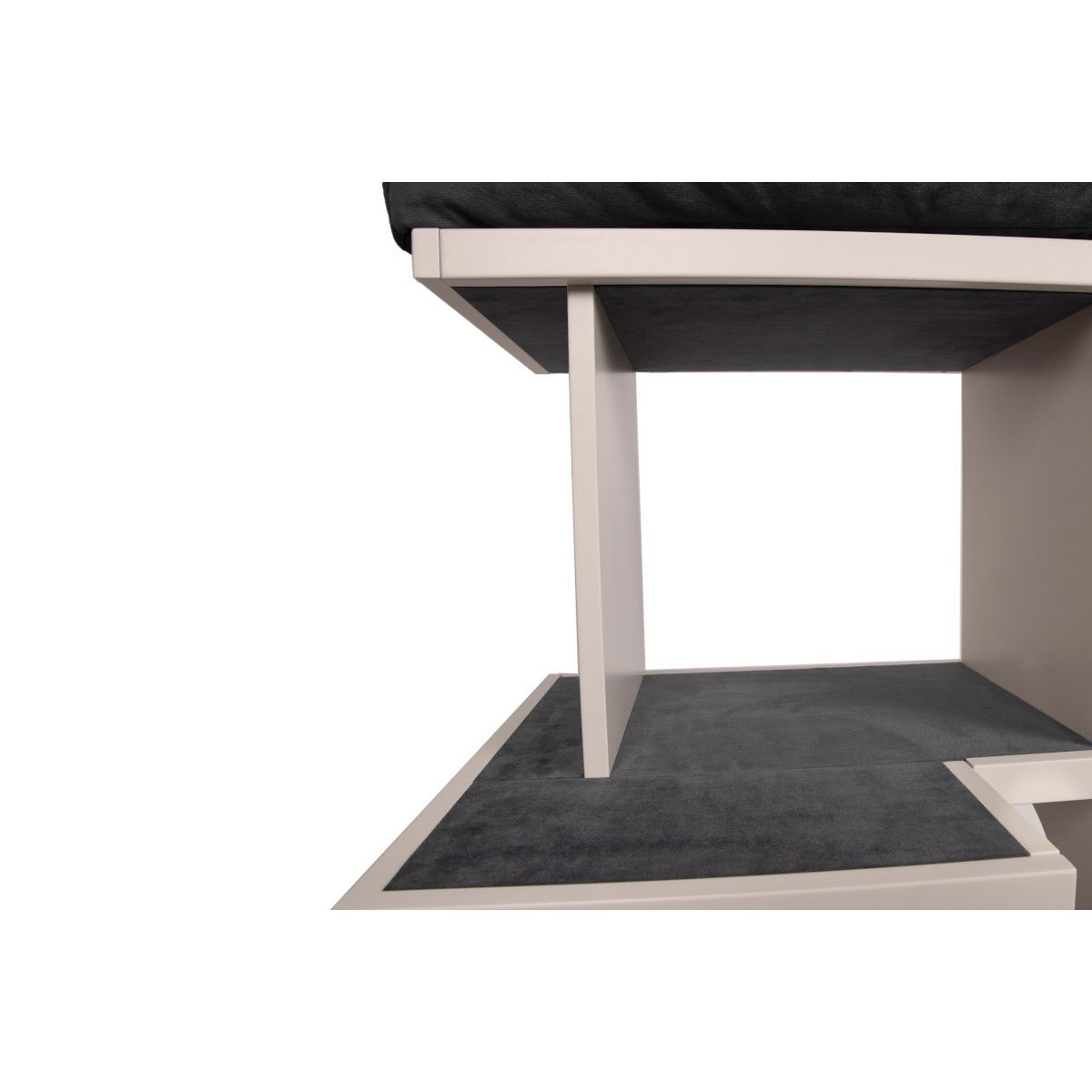 LIEPA – one level extended Cat house