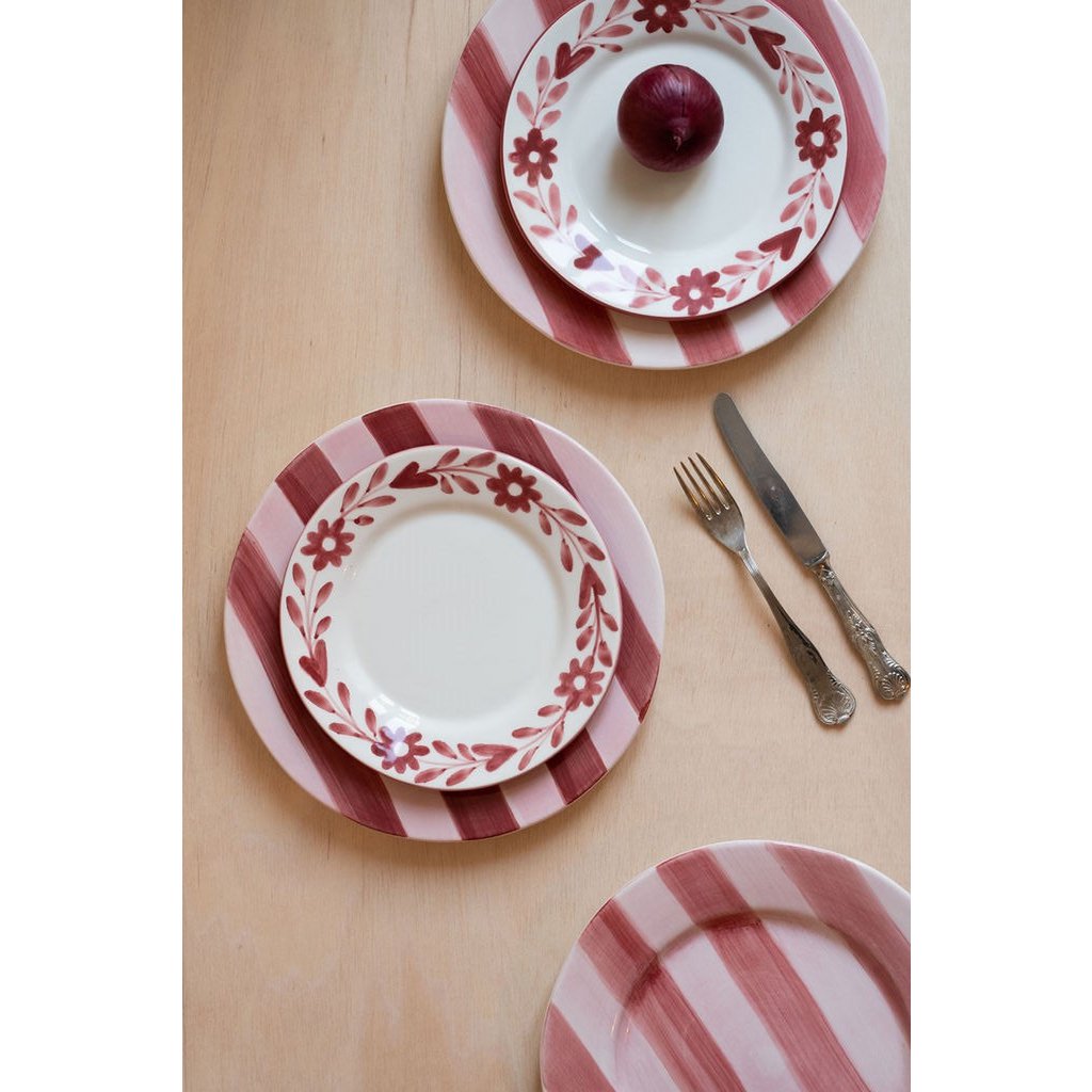 Røde blomster håndmalet keramisk desserttallerken