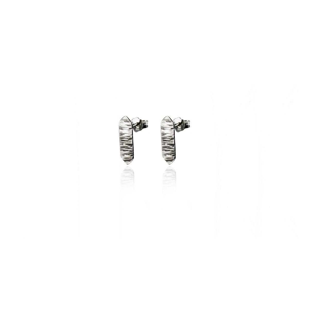 MATERIKA lange Ohrstecker Dreieck