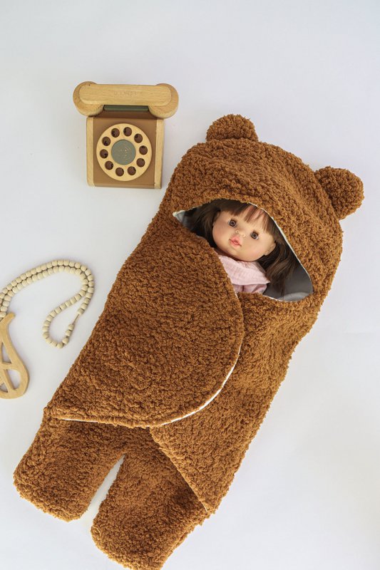 Couverture d'emmaillotage en peluche