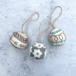 Felt Christmas balls (set 3)