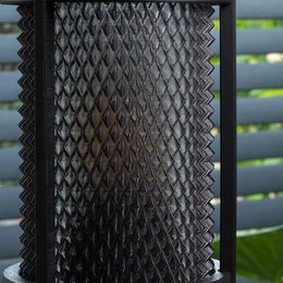 Røggrå PRISM-lampe – moderne geometrisk skærm, genanvendt PETG, omgivende belysning, E14