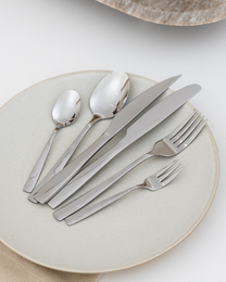 Besteckset Essential – 12 Personen / Silber 18,0 Edelstahl