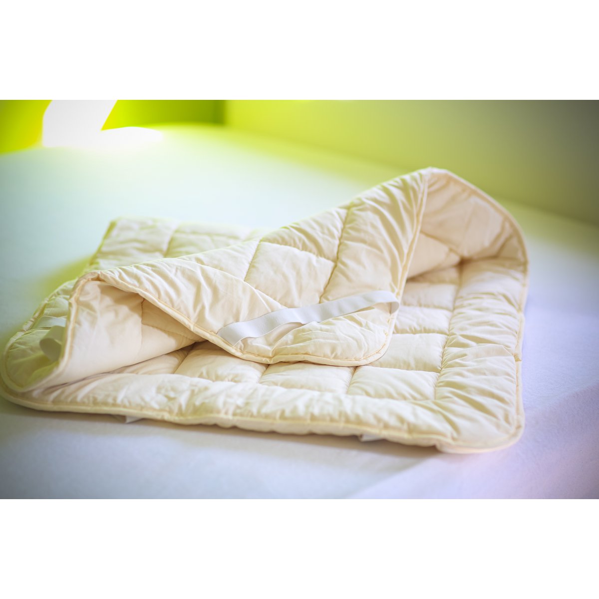 Wool toddler mattress topper