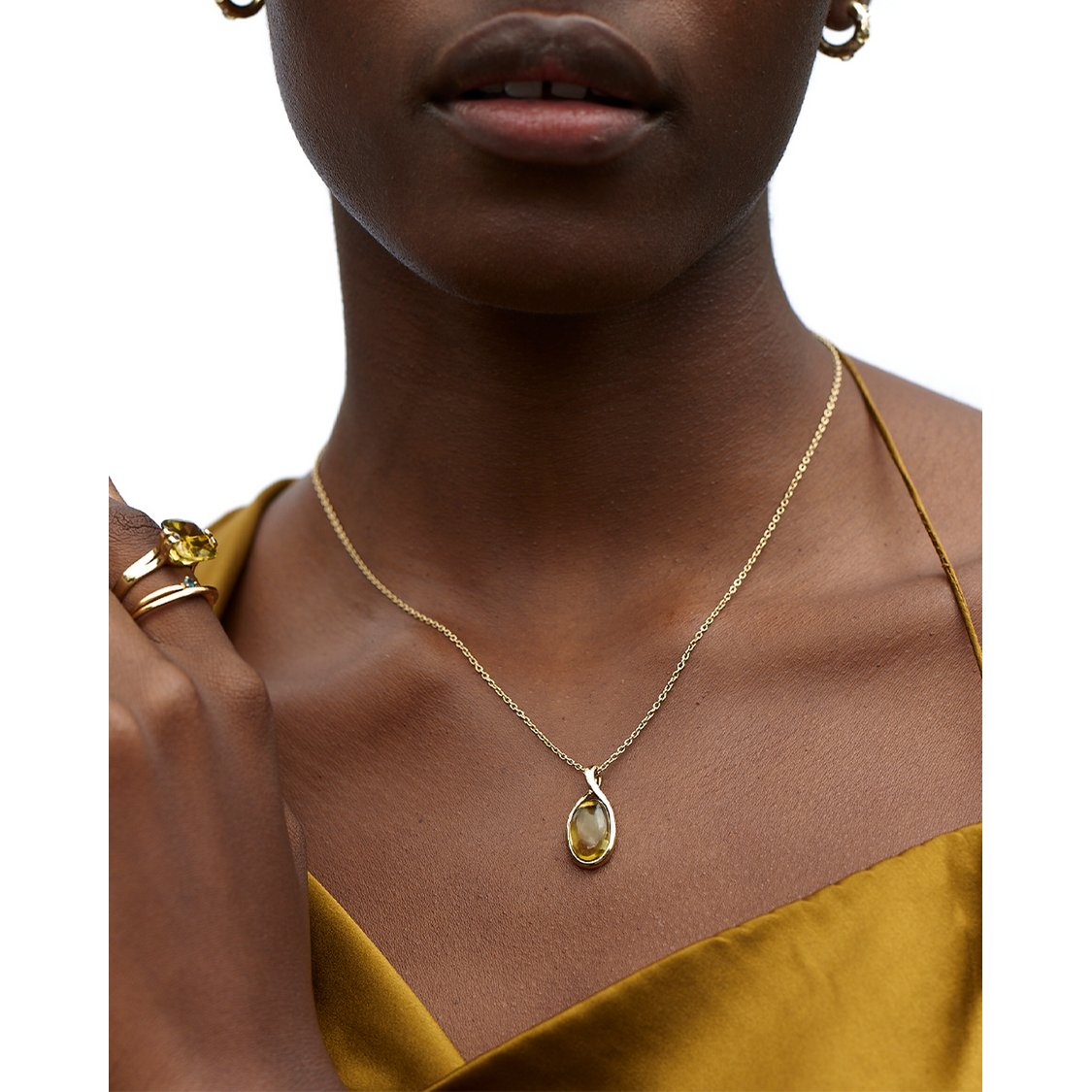 Brilliant necklace