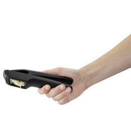 Fakelmann robust garlic press