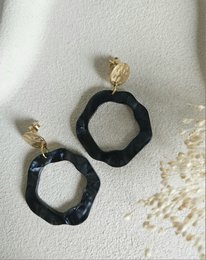 Oobellen mármol negro