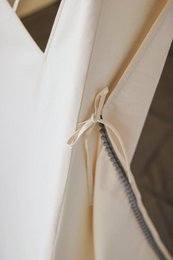 Tente tipi « Pompons gris » avec pompons