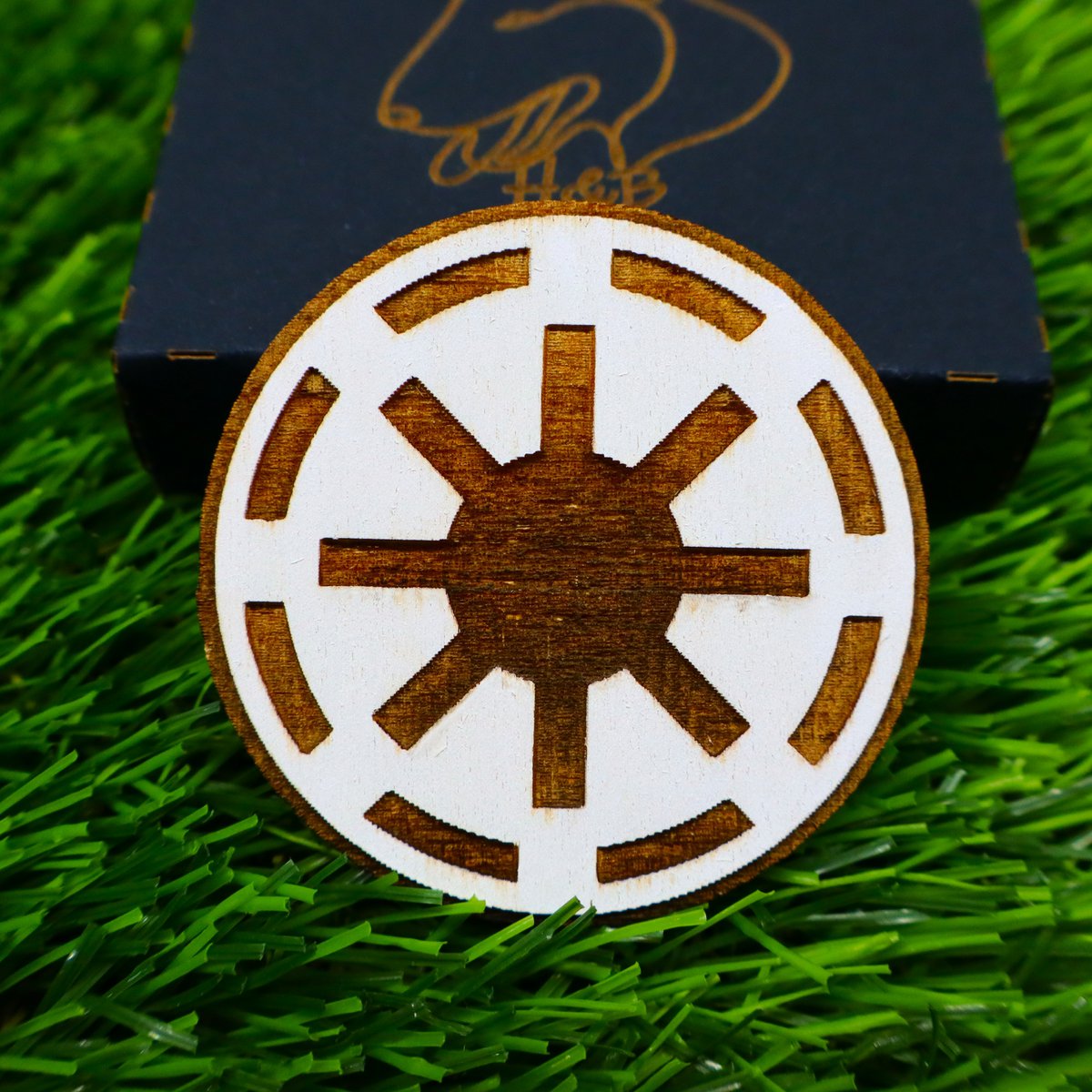 Drewniane lodówki Star Wars - Laserowe ręcznie malowane symbole - Mandalorian, Jedi, Imperium, Rebelianci, Republika, Pierwsze Zamów