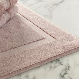 Una Bath Mat White