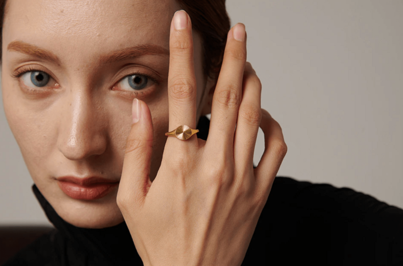 Peyton - Geometrischer Starburst-Ring