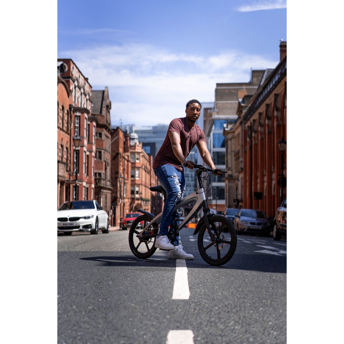 The Cruzaa Pedal-assist Bluetooth Electric Bike Gun Metal Grey