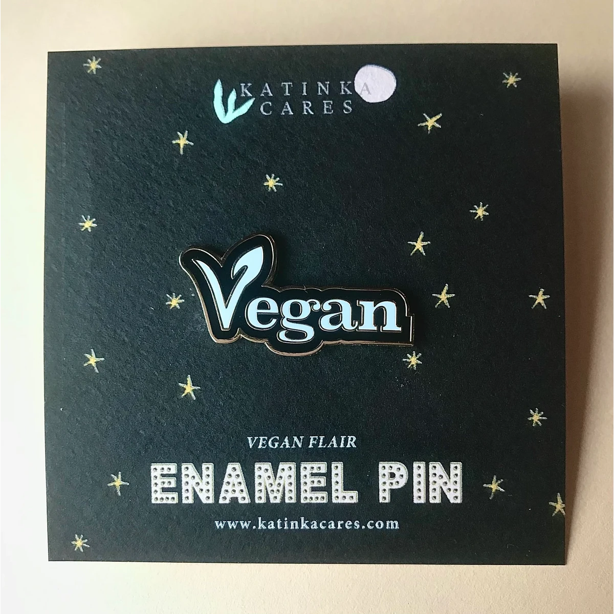 Spilla in smalto vegano oro e nero