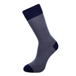 Gestreifte Navy Bambussocken