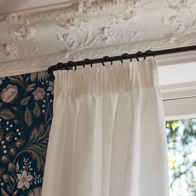 CARLINA pure white gathered curtain